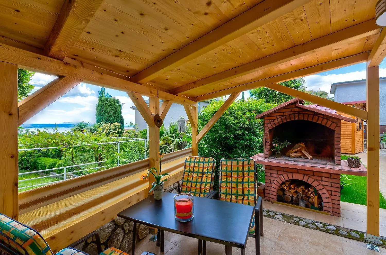Reizendes Apartment Nur 350 Meter Zum Sandstrand Mit Meerblick, Grill, Waschmaschine Crikvenica